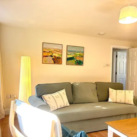 The Quiet Harbour Apartment *